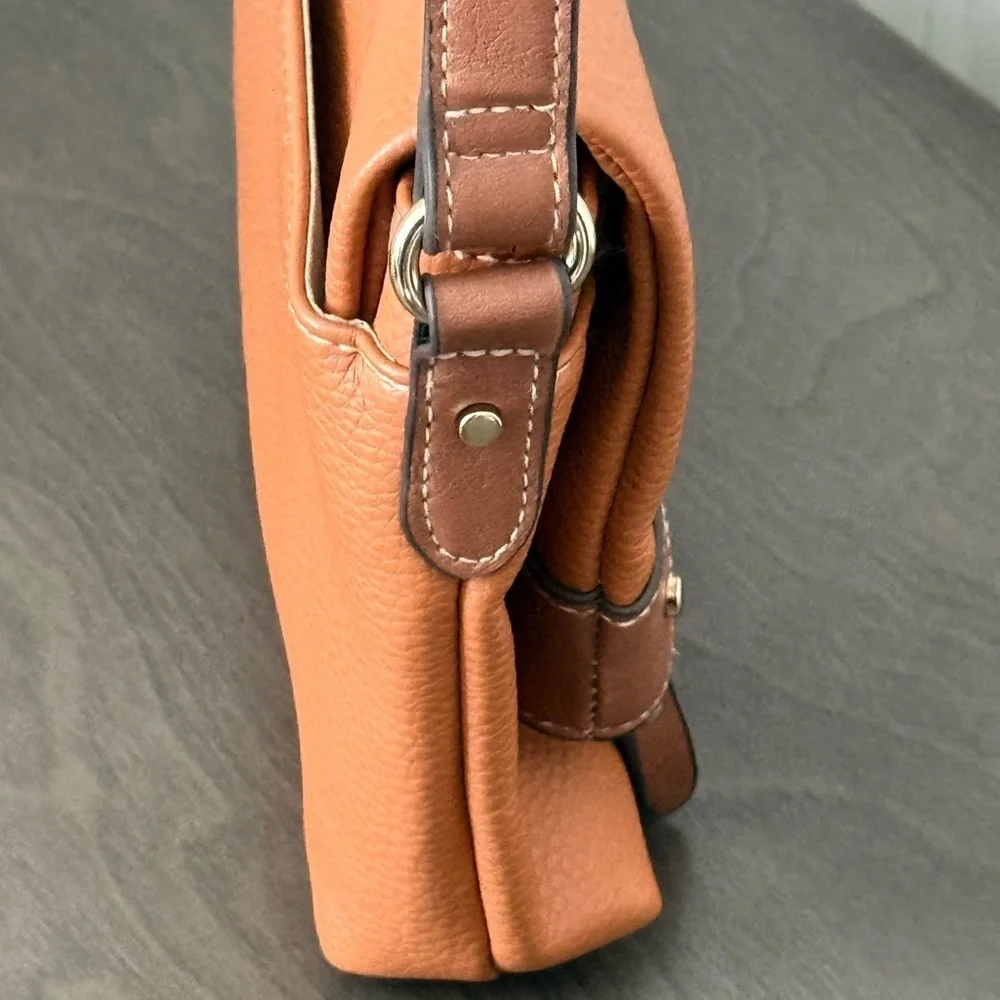 Kim Rogers Fold Over Crossbody Shoulder Handbag Tan / Brown